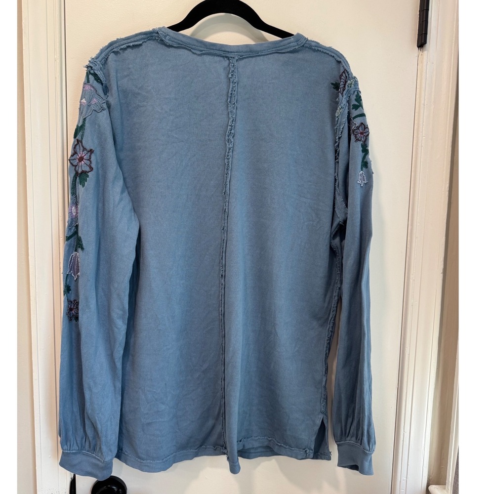 Free People Violet Vines Blue Embroidered Long Sleeve Boho Top Raw Seam Small - Picture 7 of 10